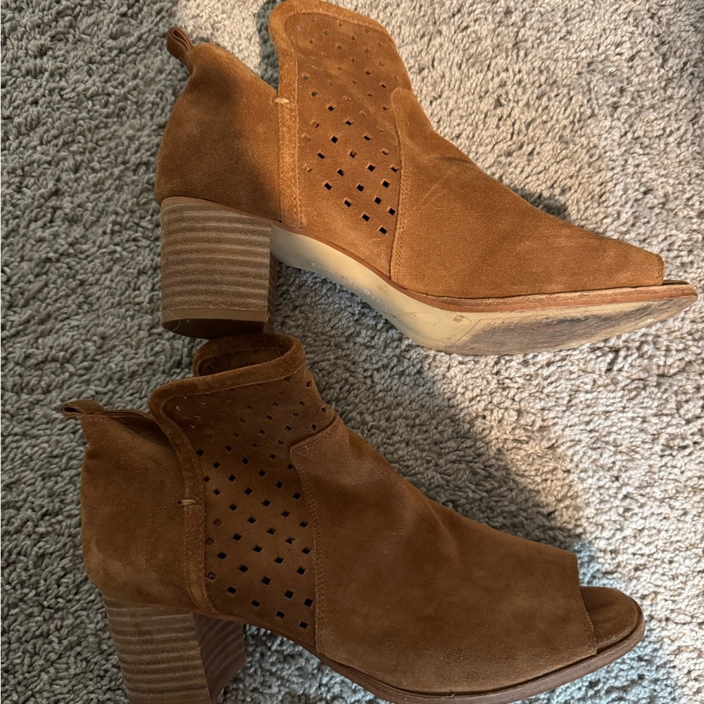 Gianni Bini heeled shoes